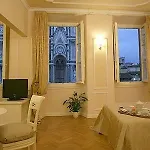 Granduomo Charming מלון דירות 4*