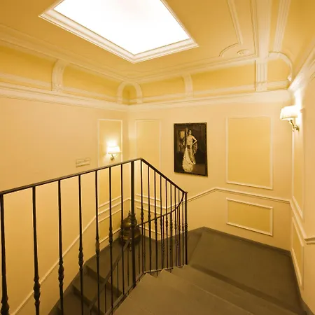 Granduomo Charming Apart Otel 2*